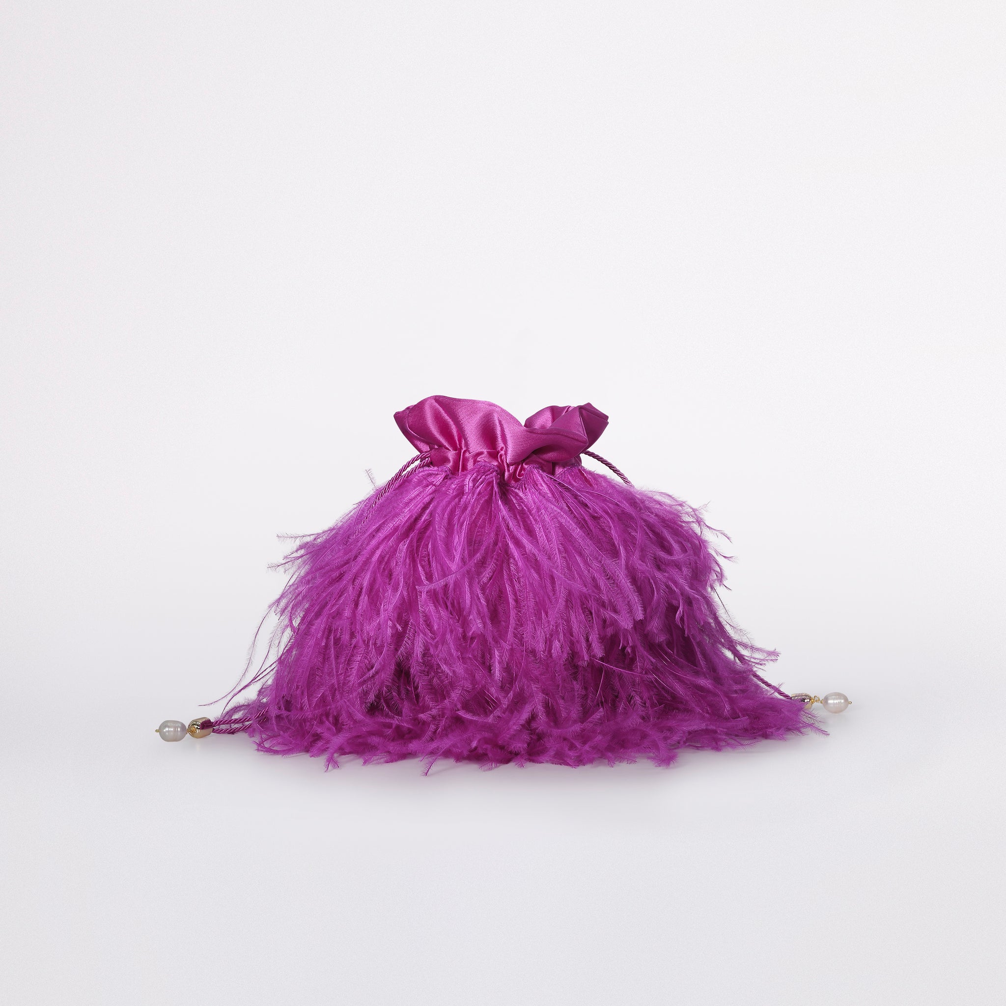Feathers bag in colorazione fucsia
