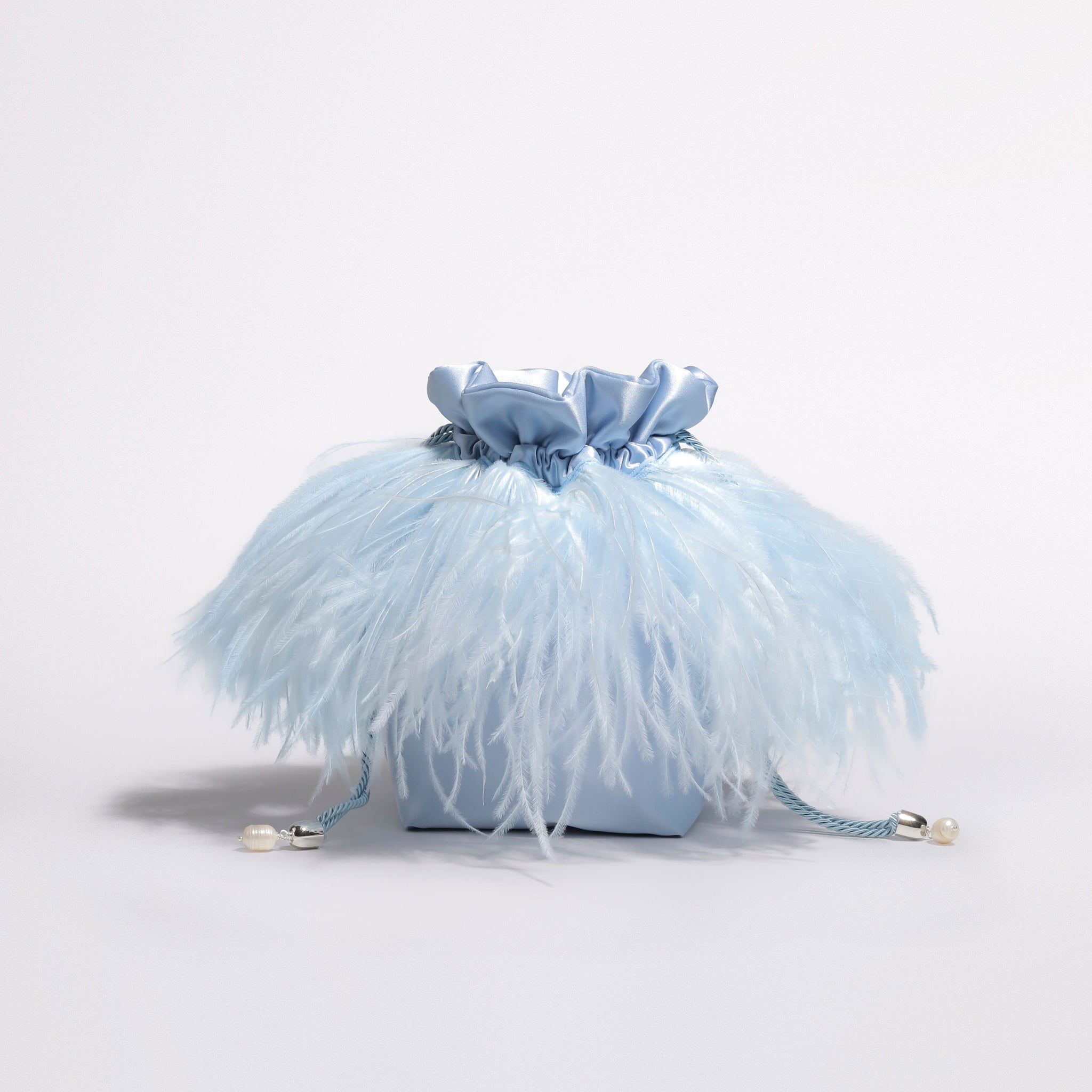 feathers colla bag in colorazione celeste