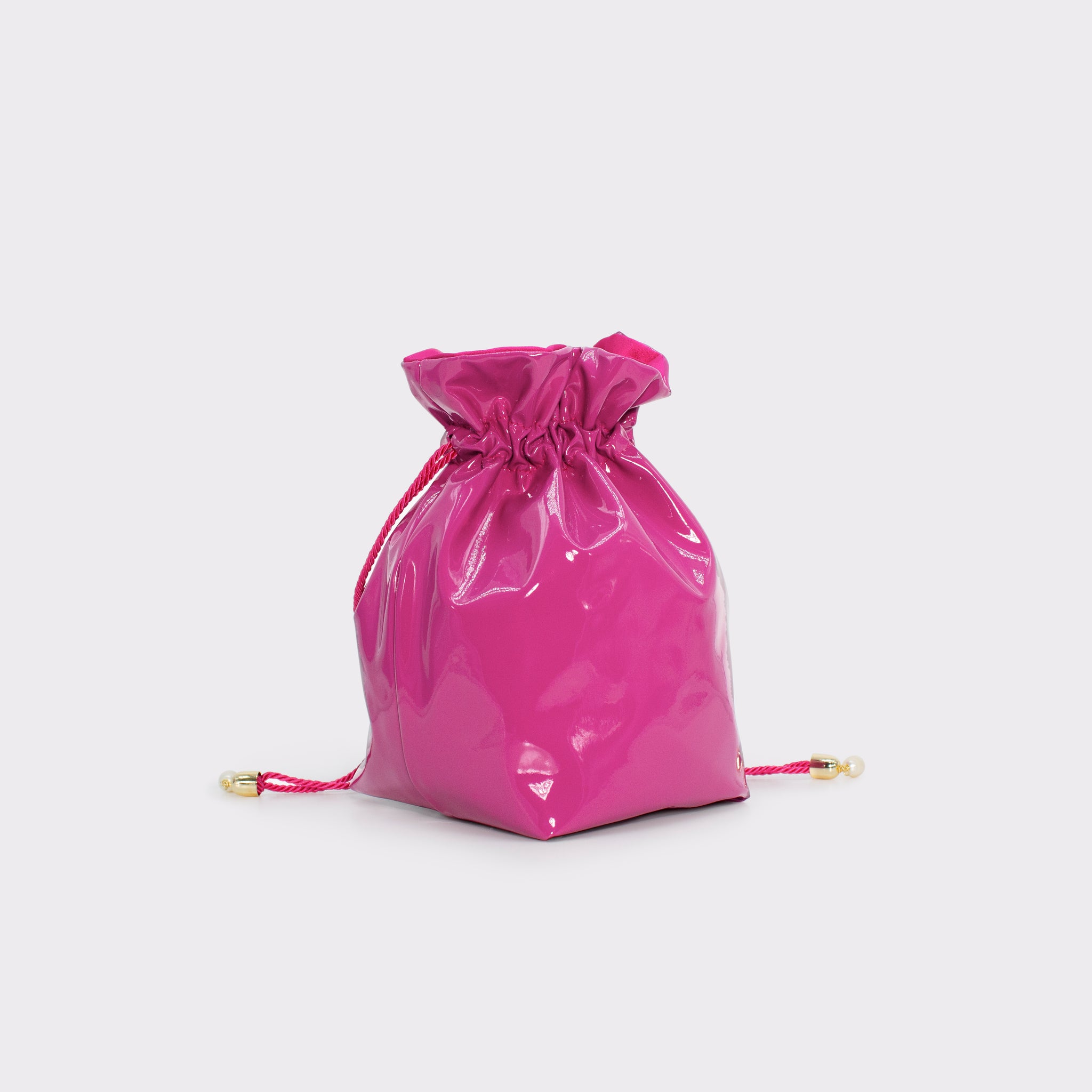 La Glossy bucket bag in colorazione orchid flower