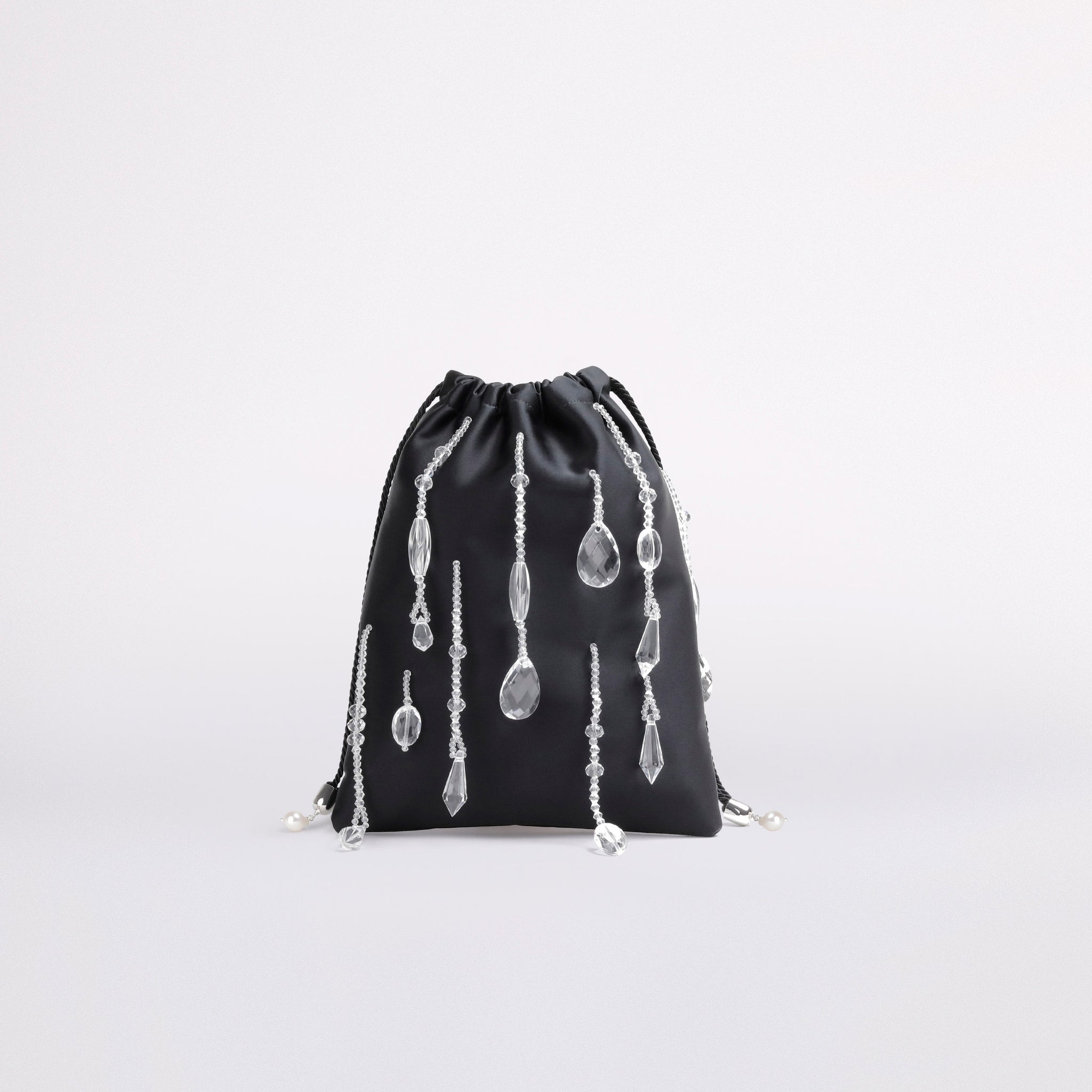 hot girl tears in colore nero